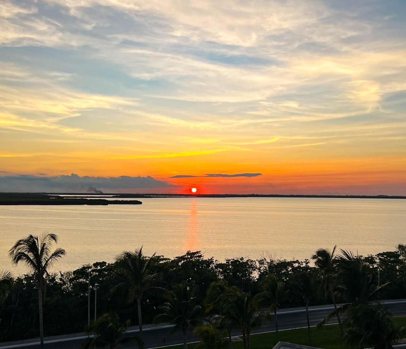 Seashore Apartment Cancun Luaran gambar
